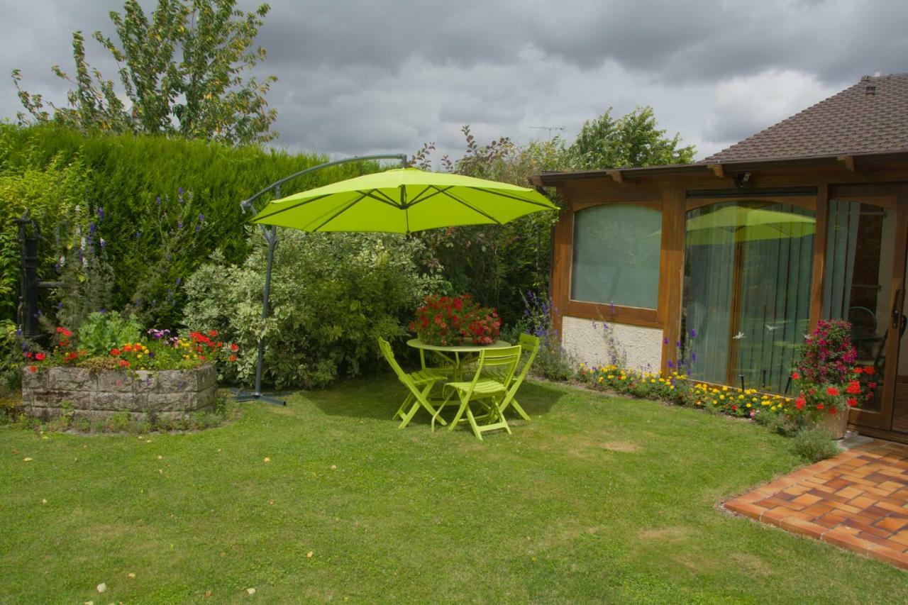 Les Rendzines Bed & Breakfast Nuisement-sur-Coole Exterior photo