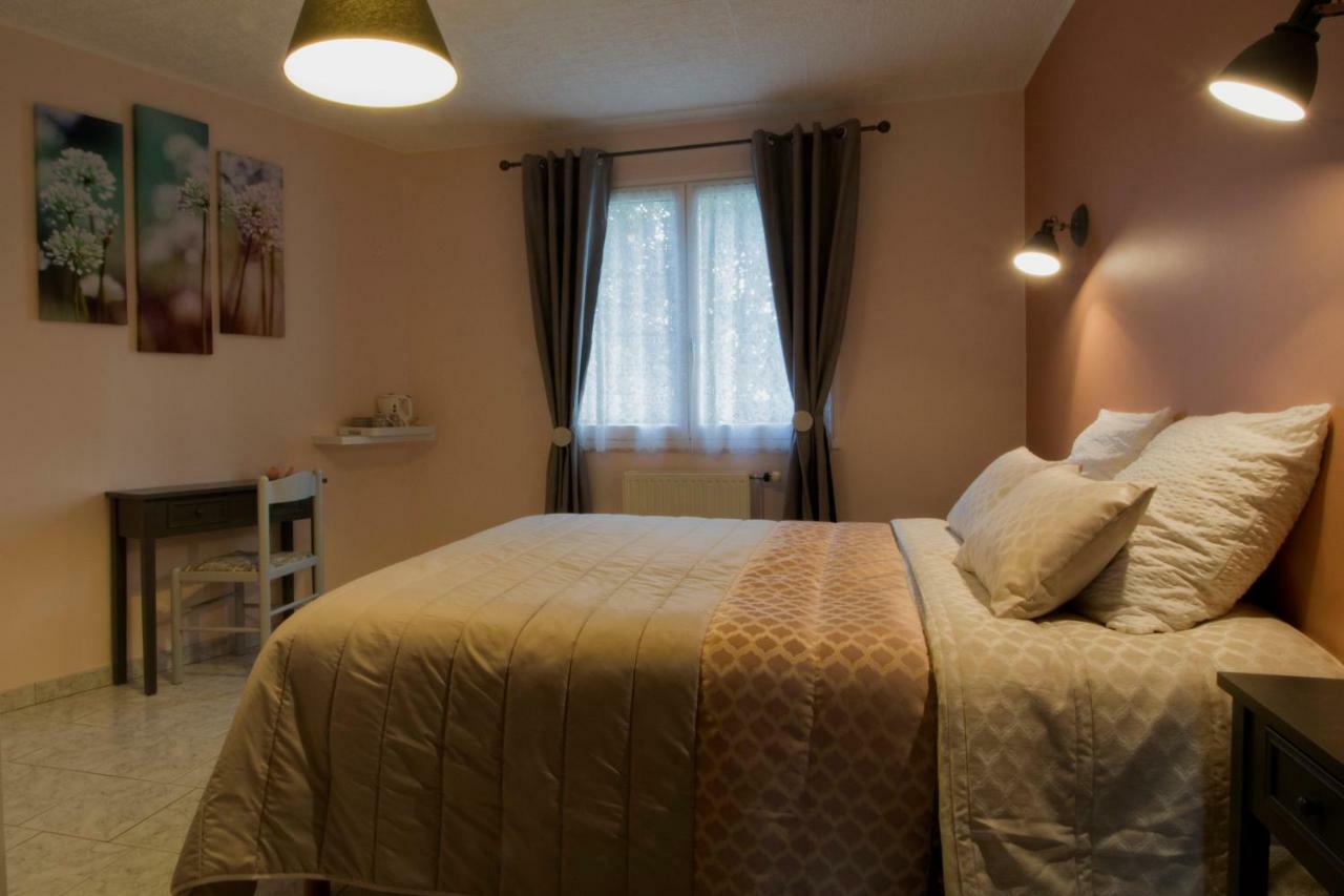 Les Rendzines Bed & Breakfast Nuisement-sur-Coole Exterior photo